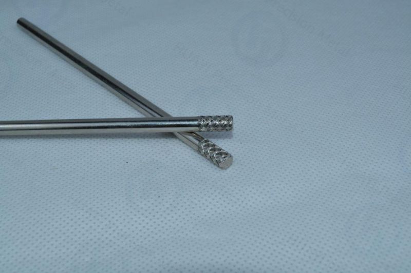 CNC Turning Customized Stainless Steel Worm-Wheel Shaft with Thread