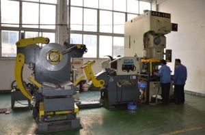 Metal Material Correction, 3-in-1 Feeder, Correcting Feeder Punching Peripheral Equipment (MAC3-400)